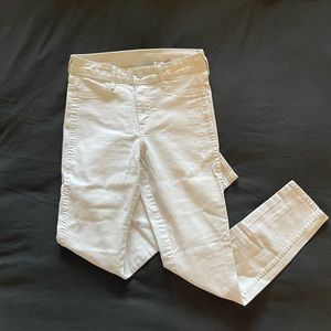 H&M white skinny jeans